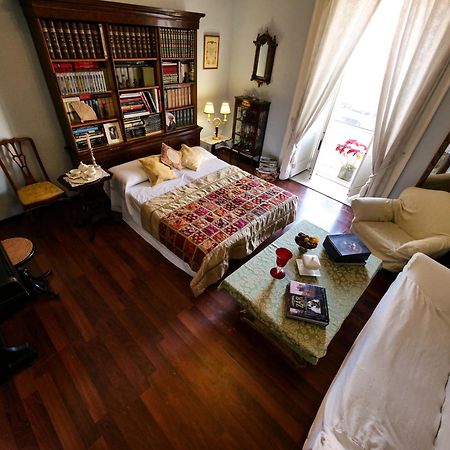 Salotto Sommer Bed & Breakfast เนเปิลส์ ภายนอก รูปภาพ