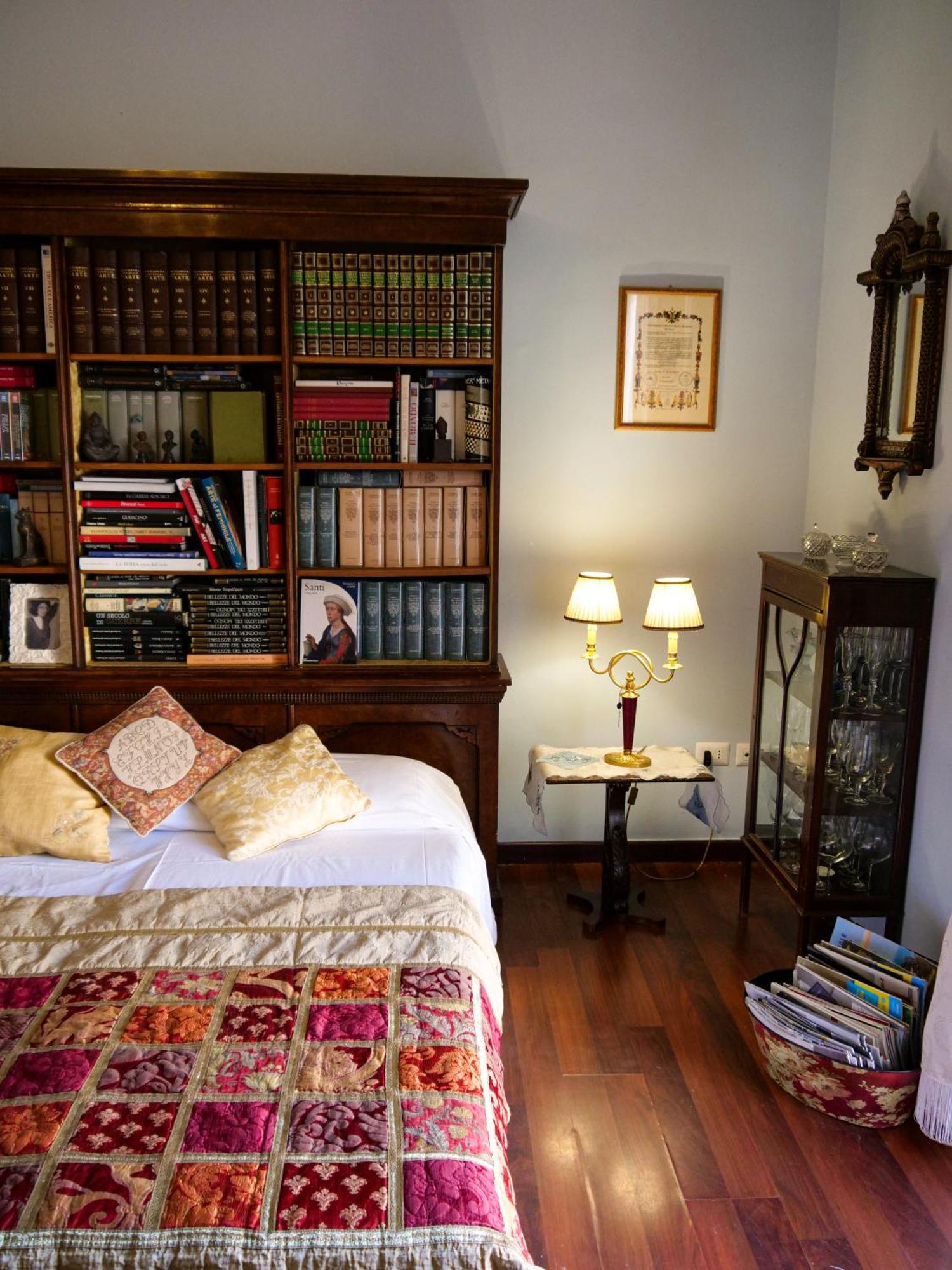 Salotto Sommer Bed & Breakfast เนเปิลส์ ภายนอก รูปภาพ